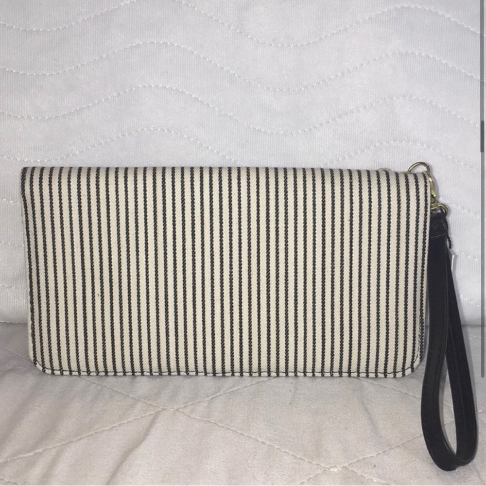 Stella & Max Black & White Striped Wallet NWT - Picture 3 of 8